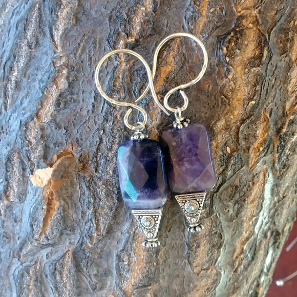 🎅Sale 925 Hammered Sterling Amethyst Boho Dangles - Picture 2 of 3